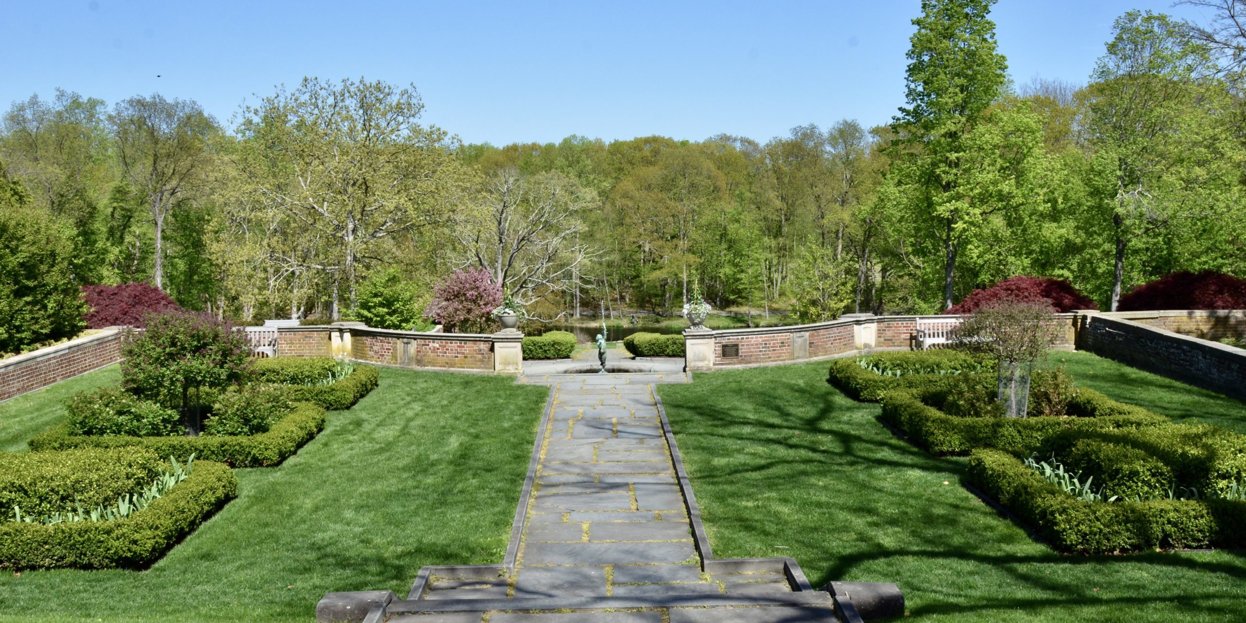 Waveny-Park-Center-Formal-Gardens-Image-By-Carrie-Corcoran